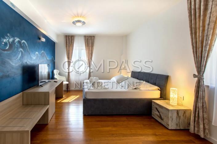 Image No.37-4 Bed Villa for sale