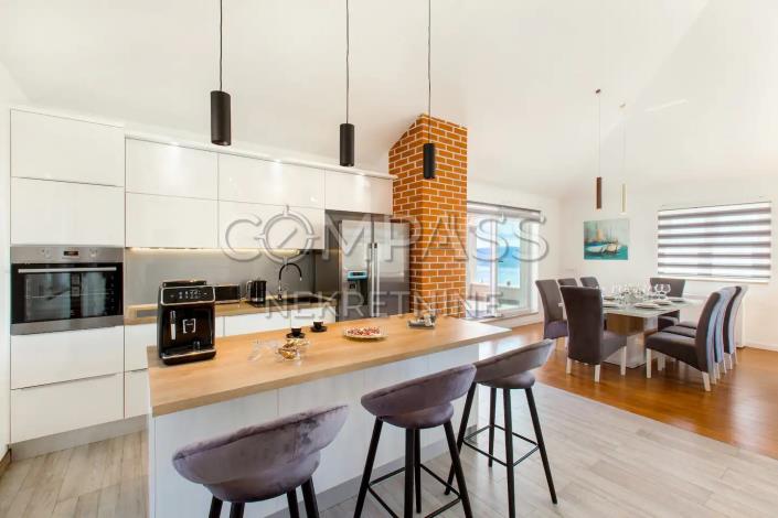 Image No.40-4 Bed Villa for sale