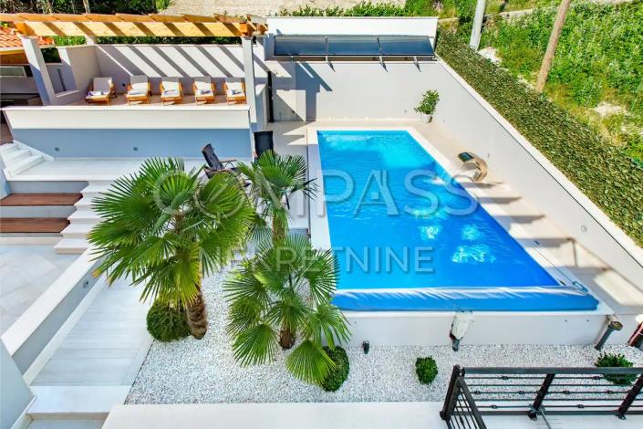 Image No.48-4 Bed Villa for sale