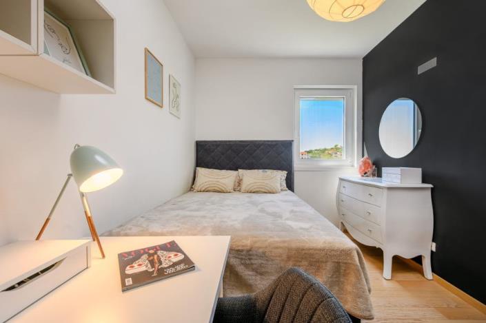 Image No.12-3 Bed Apartment for sale