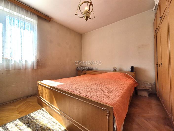 Image No.10-1 Bed Apartment for sale