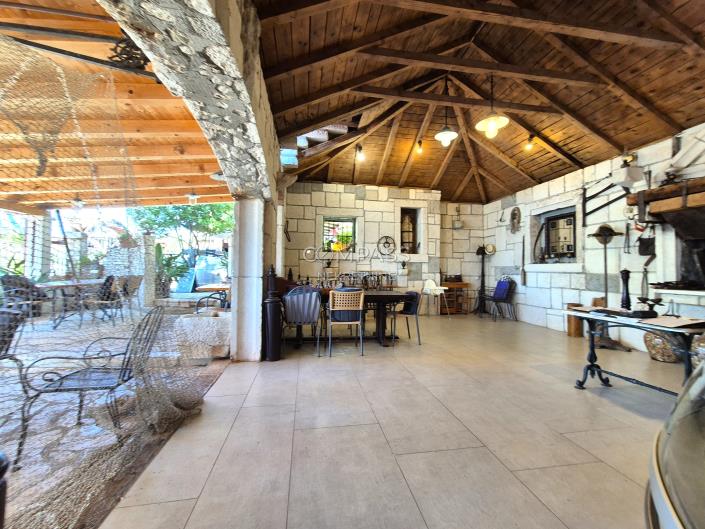 Image No.16-8 Bed Country Property for sale