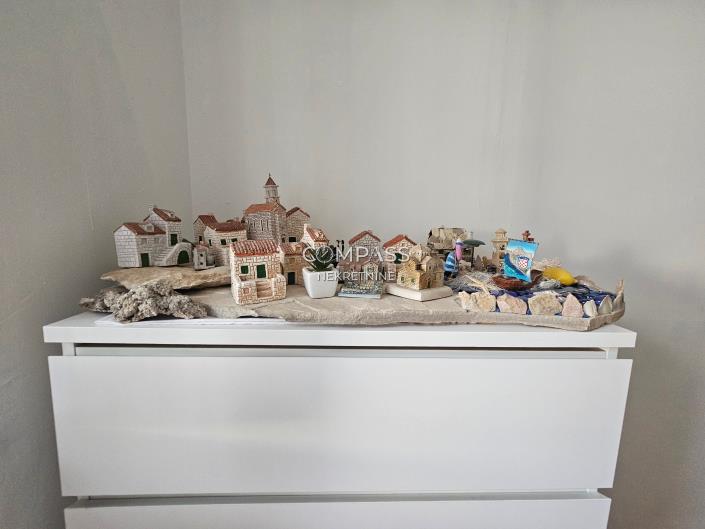 Image No.16-3 Bed House for sale