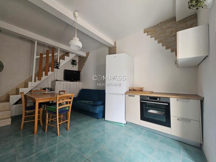 Image No.8-3 Bed House for sale