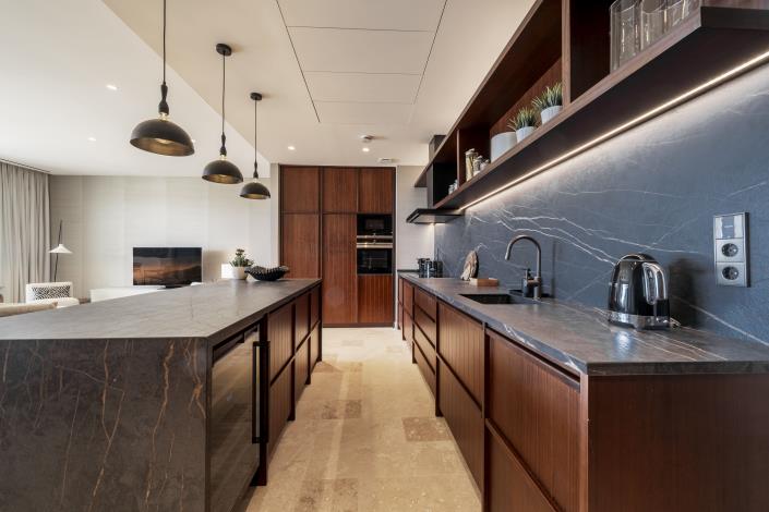 Image No.12-3 Bed Apartment for sale