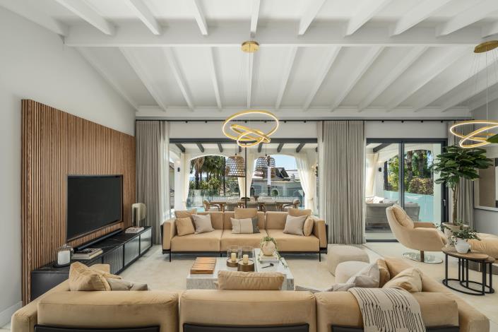 Image No.6-5 Bed House/Villa for sale