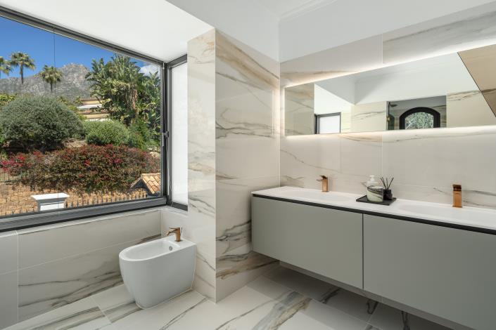 Image No.16-5 Bed House/Villa for sale