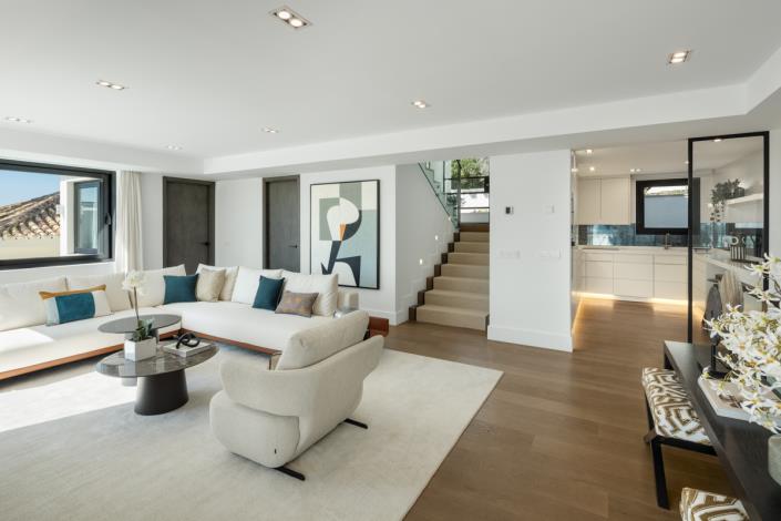 Image No.3-5 Bed House/Villa for sale