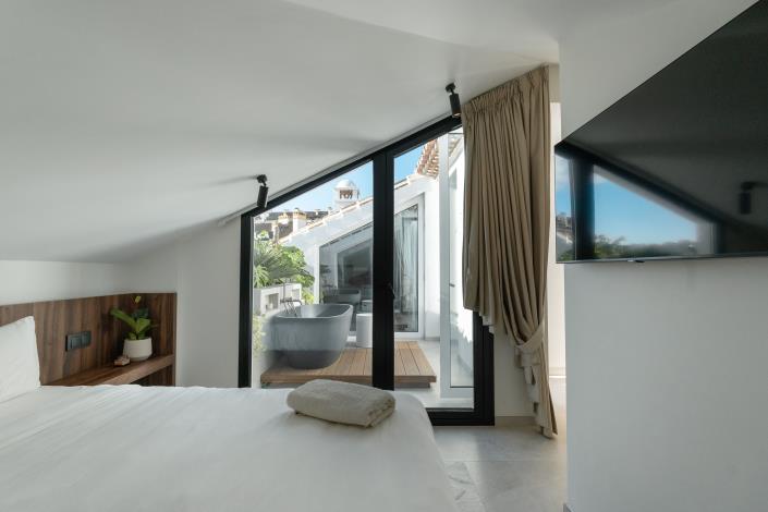 Image No.13-3 Bed Penthouse for sale