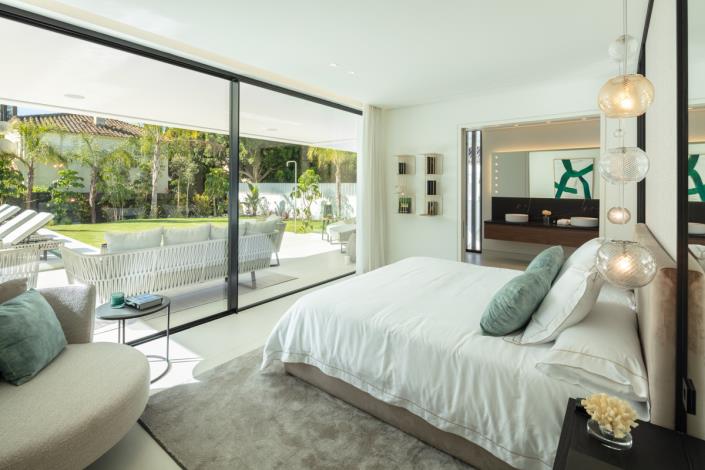 Image No.21-5 Bed Villa for sale