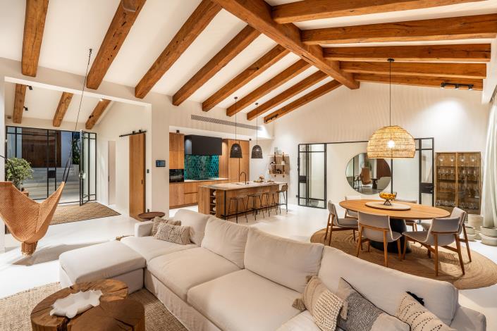 Image No.9-5 Bed Villa for sale