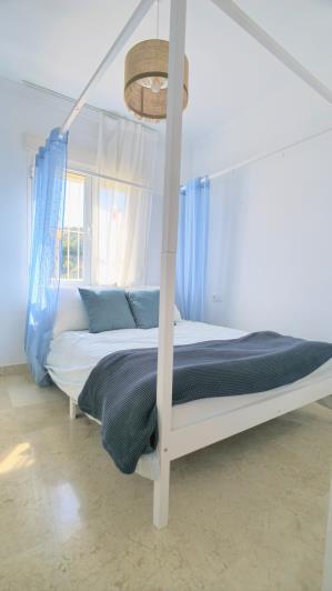 Image No.13-3 Bed Apartment for sale