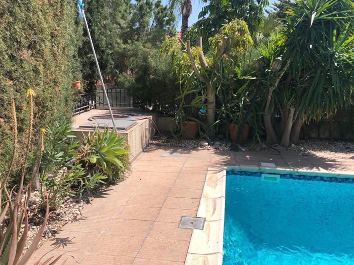 Image No.13-5 Bed House for sale