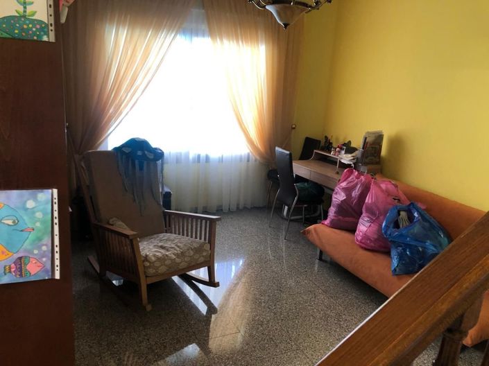 Image No.23-5 Bed House for sale