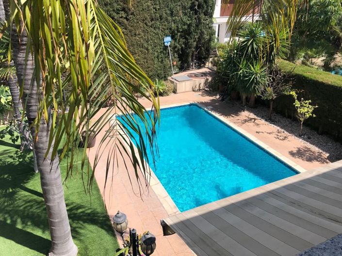 Image No.3-5 Bed House for sale