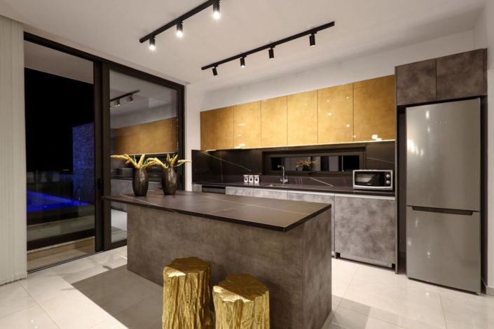 Image No.22-House for sale