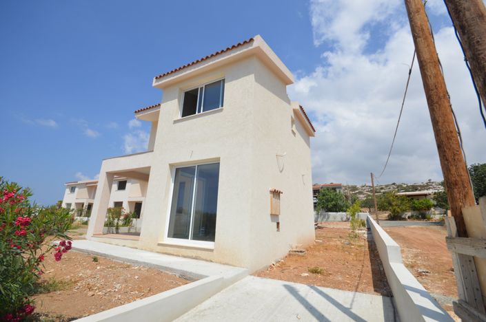 Image No.1-3 Bed House for sale