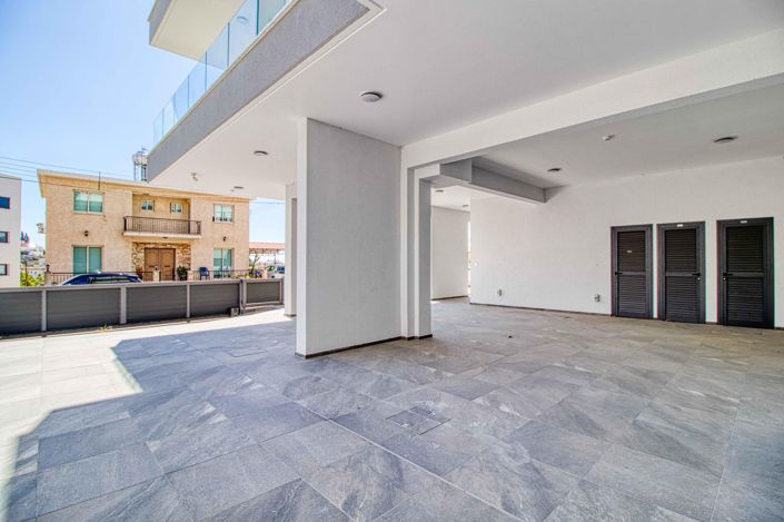 Image No.16-2 Bed Apartment for sale