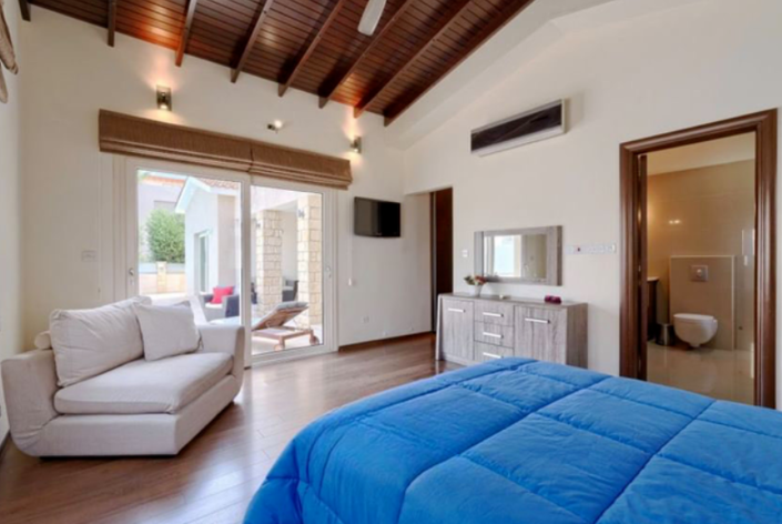 Image No.17-6 Bed Villa for sale