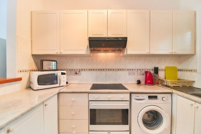 Image No.7-3 Bed House for sale