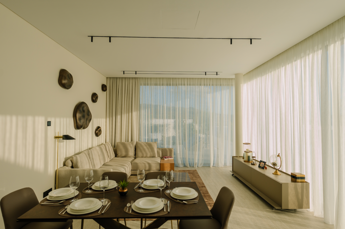 Image No.2-4 Bed House for sale