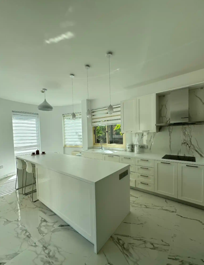 Image No.8-5 Bed Villa for sale