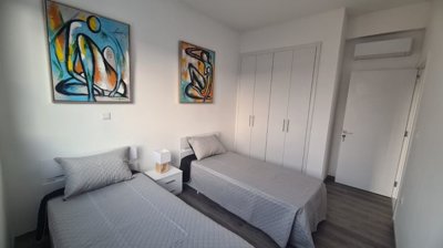 95071934-3b13-40a8-a1f6-a4ed02743d1c