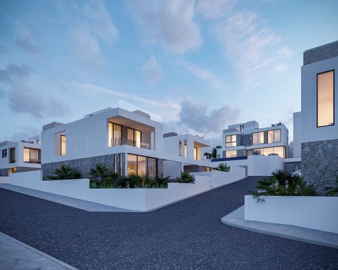 Image No.1-4 Bed House for sale