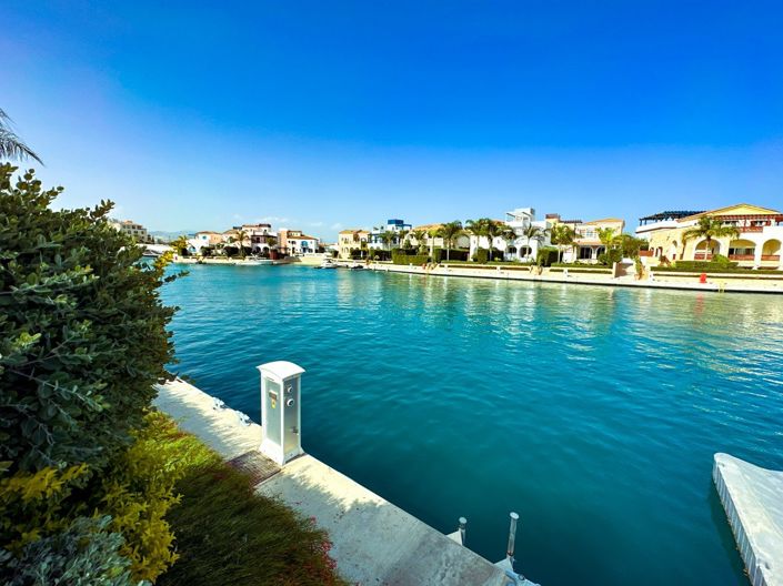 Image No.12-3 Bed House for sale