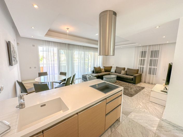 Image No.9-3 Bed House for sale