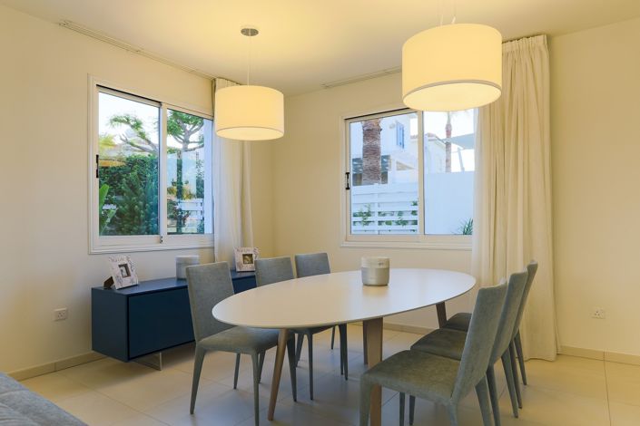 Image No.6-3 Bed Villa for sale