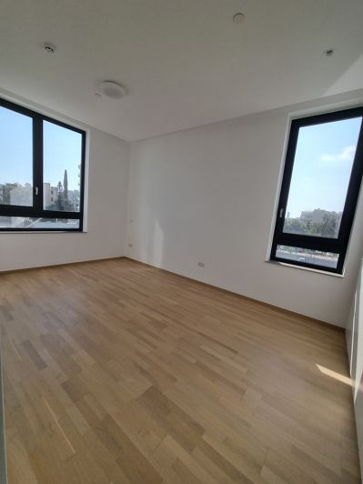 Image No.18-3 Bed Apartment for sale