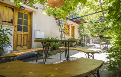 bd375127-a29b-444d-a2aa-f1c456a7c5ce