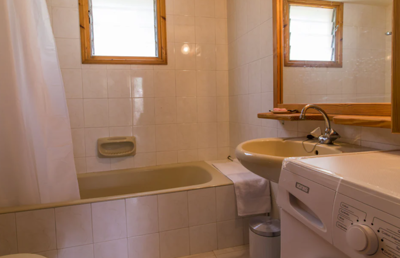 d4f65ef2-53eb-4aa0-b31d-054dc723f5bc