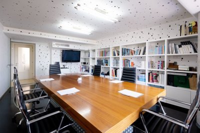 b01832bd-a440-4a00-adf4-d877bcf6193d