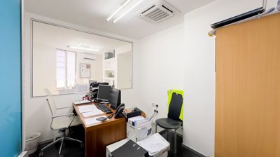 e652bd17-c5e0-4877-9b5e-9ac3be544ffe