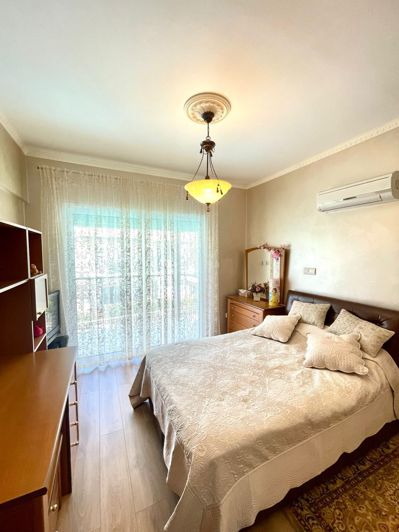 Image No.12-3 Bed House for sale