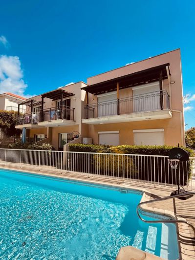 Image No.24-3 Bed House for sale