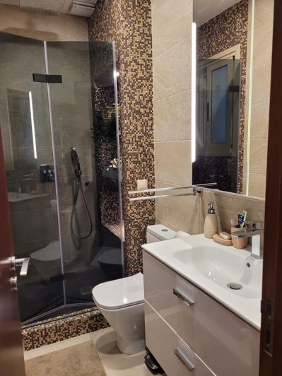 Image No.3-5 Bed House for sale