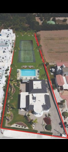 Image No.2-4 Bed House for sale