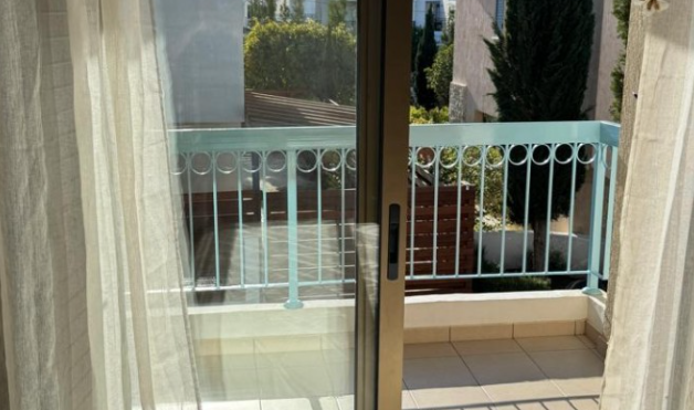 Image No.14-2 Bed House for sale