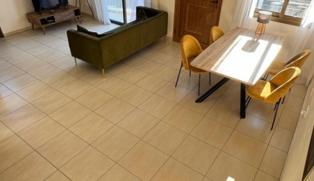 Image No.9-2 Bed House for sale