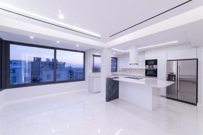 Image No.14-3 Bed Apartment for sale