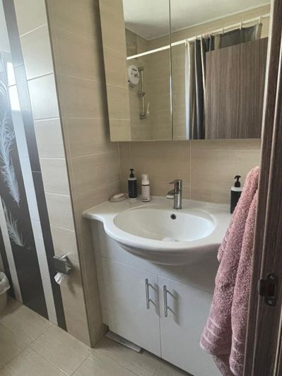 Image No.21-2 Bed Apartment for sale