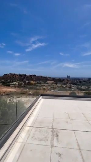 Image No.2-3 Bed House for sale