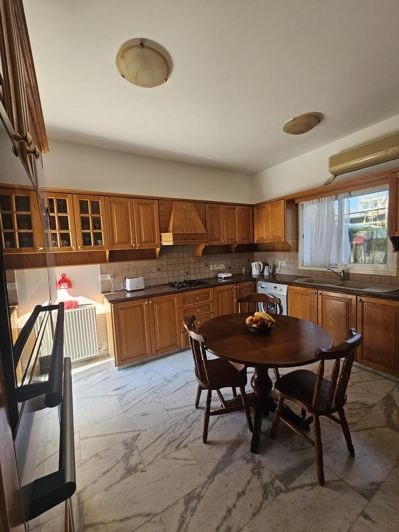 Image No.14-3 Bed House for sale