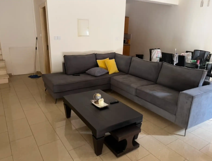 Image No.2-2 Bed House for sale