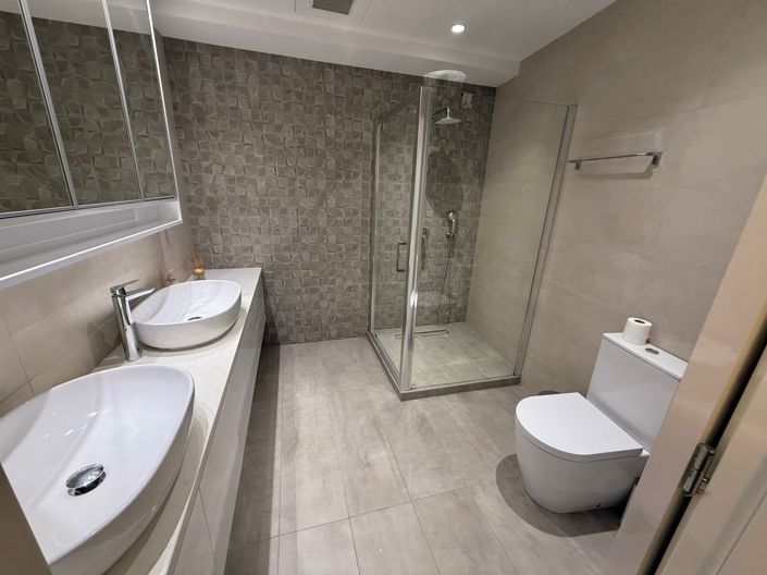 Image No.15-2 Bed Apartment for sale