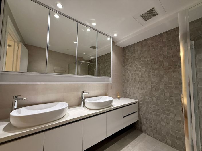 Image No.15-2 Bed Apartment for sale