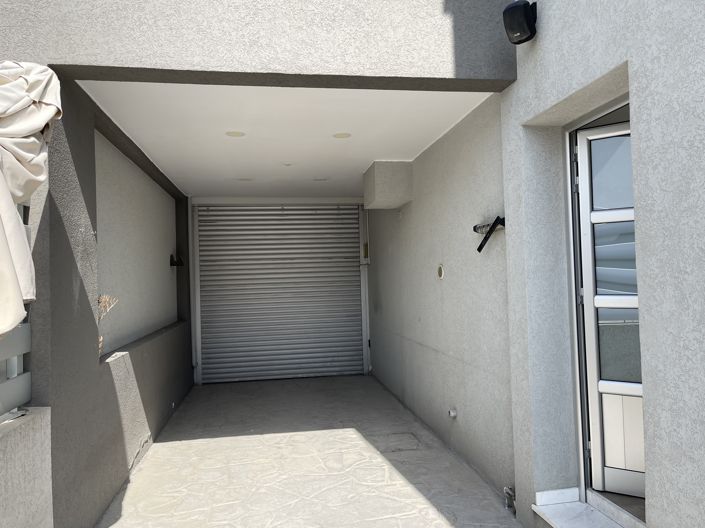 Image No.20-3 Bed House for sale